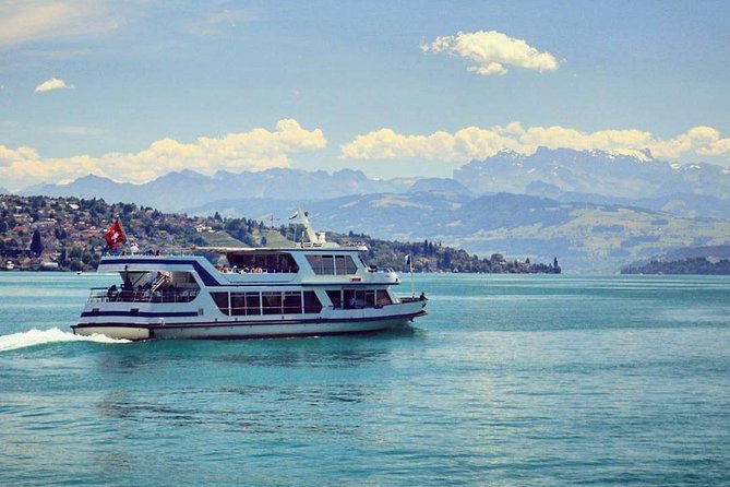 3 in 1: Zurich Walking Tour - Cruise on the Lake - Cable Car Ride to Felsenegg - Meeting at the Swiss National Museum, then into Zurich Old Town
