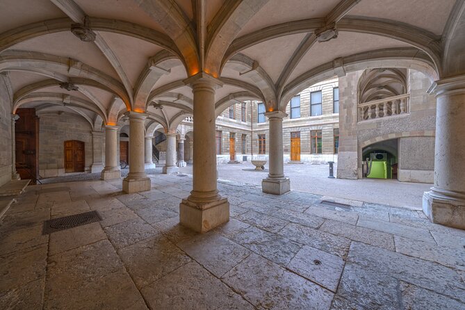 A Self-Guided Audio Tour of Geneva’s Old Town - Parc La Treille: a calm finish to reset your pace