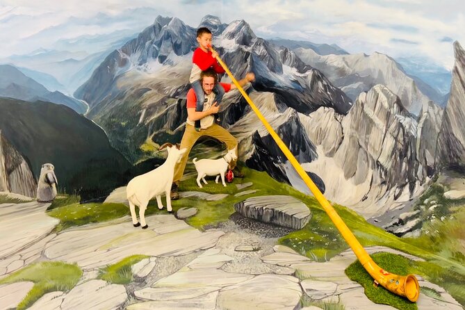 Admission Ticket to the Swiss Selfie Museum in Interlaken - Getting there at Bahnhofstrasse 24 in Unterseen
