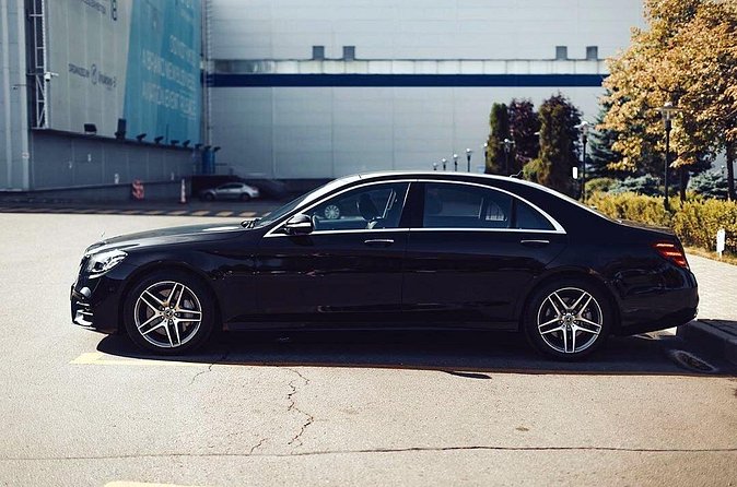 Airport Transfer: Zurich Airport ZRH to Zurich by Business Car - What the 20 minute ride really means for your day