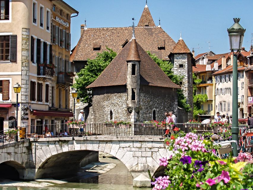 Annecy Private Guided Tour from Geneva - What you should bring for a smooth day