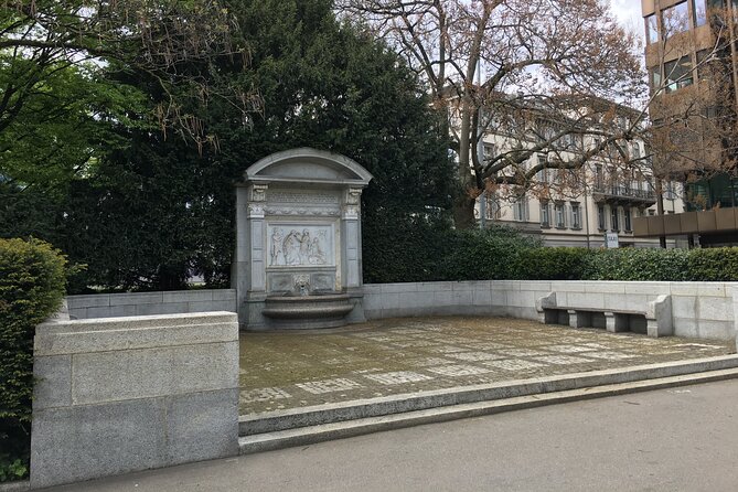 Banks and notorious clients: Stories about the Gnomes of Zurich - Zurich’s finance district, Talstrasse to Bahnhofstrasse