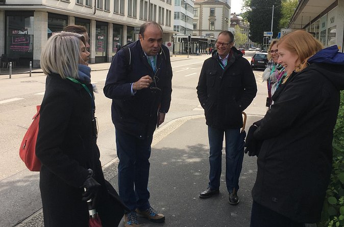 Banks and notorious clients: Stories about the Gnomes of Zurich - Timing and what to bring for a smooth walk