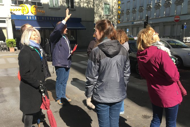 Banks and notorious clients: Stories about the Gnomes of Zurich - Who should book this Zurich banking walk