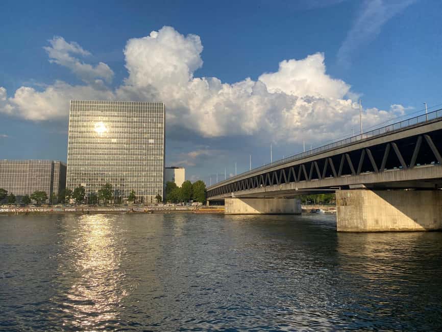 Basel: Fancy a bike tour through 3 countries in 60 minutes? - Weil am Rhein, Kleinhünigen harbor, and the symbolic border triangle