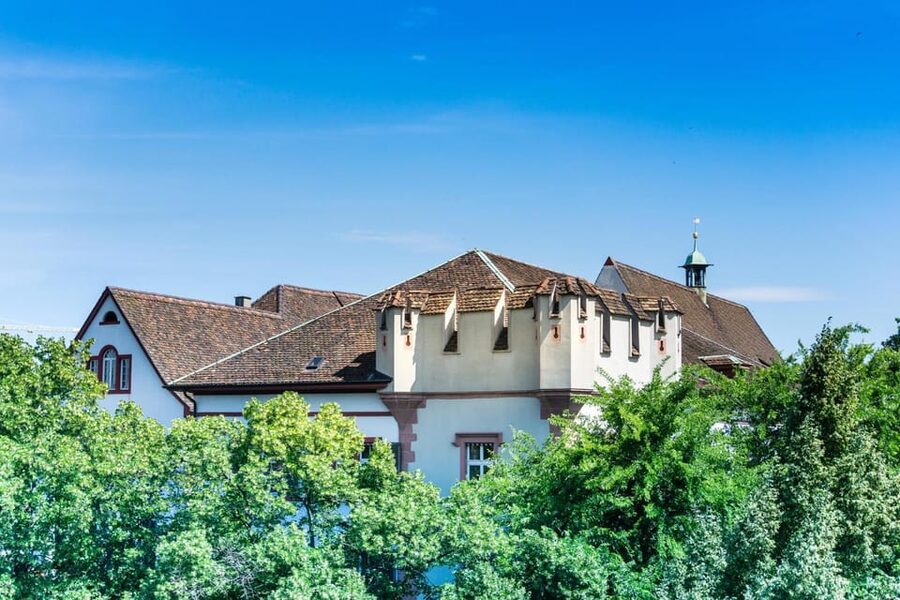 Basel: Insta-Perfect Walk with a Local - Key things you will notice right away