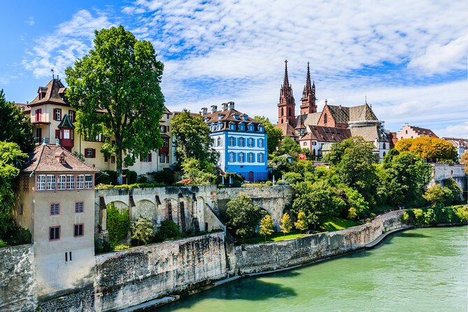 Basel Scavenger Hunt and Highlights Self Guided Audio Tour - Phone Rules That Matter: Data, VPN, and Battery