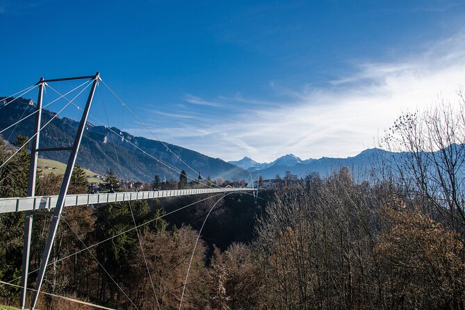 Beatus Caves, Panoramic Bridge, Nature Park Blue Lake and Lake Thun Cruise - Thun along the Aare: time to roam with a map in your head