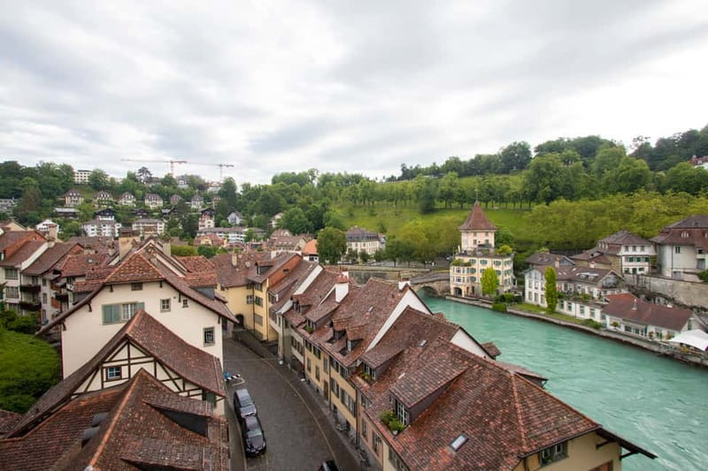 Bern: Private Express Walk with a Local in 60 minutes - Key takeaways before you go