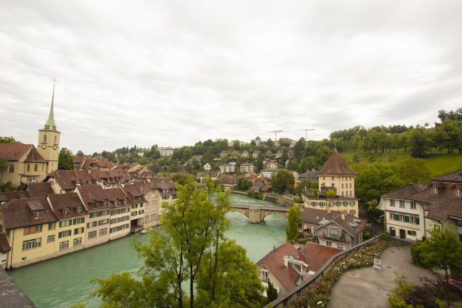 Bern: Private Express Walk with a Local in 60 minutes - Guide Quality: The Difference Between Facts and Local Life