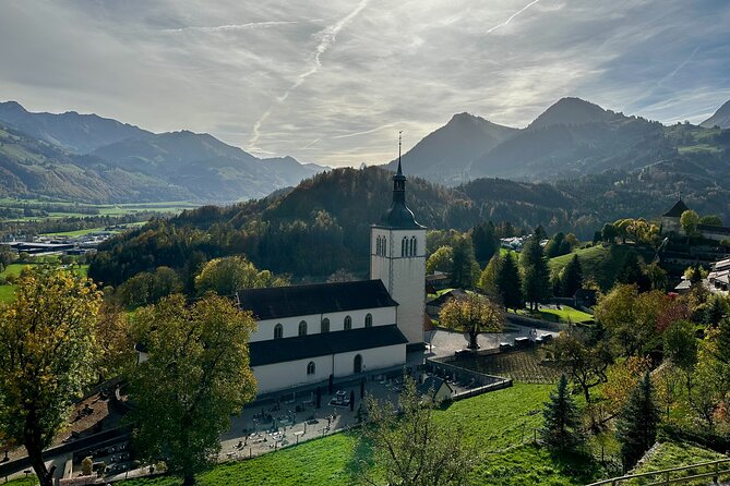 Bern Private Tour - Gruyères , Cheese, and Lavaux's UNESCO Wine - Epesses and Clos de la République: UNESCO vineyards, an easy uphill walk, and tasting with the owner