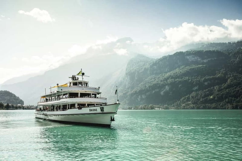 Berner Oberland: Swiss Half Fare & STS Holder 1st Class Pass - First-class hopping across Bern, Lucerne, Interlaken, and Brig