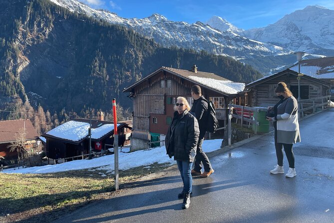 Best of Bernese Oberland & Swiss Countryside Tour (Private Tour) - Interlaken between Lake Thun and Lake Brienz