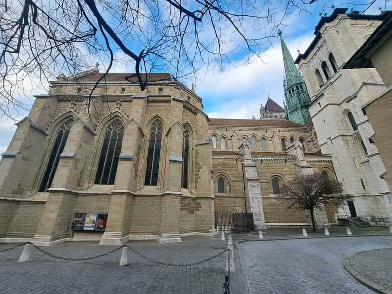 Best of Geneva City Tour: International Area and Old Town - FAQ