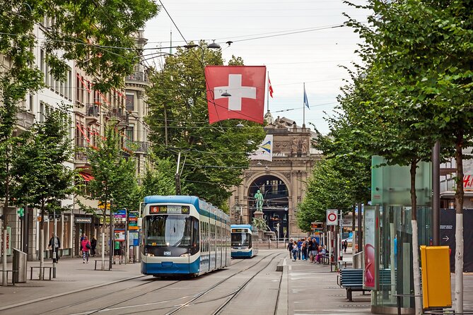 Best of Zürich & Surroundings: Walking Tour, Cable Car and Ferry - Felsenegg cable car viewpoint: city, lake, and Alps in one shot