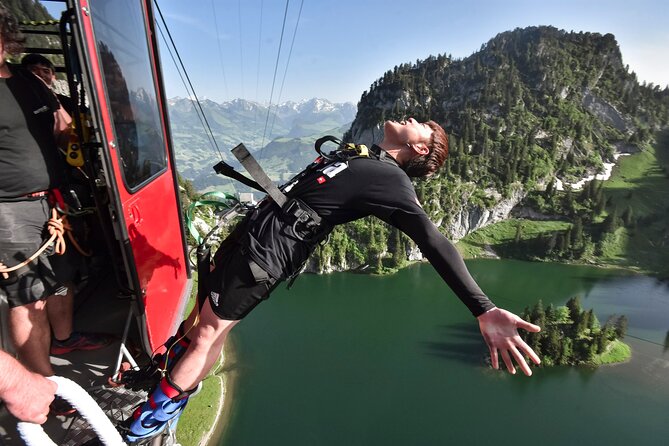 Bungy Jump Stockhorn with OUTDOOR - The Jump Moment: Countdown, Free Fall, and the Sound of Relief