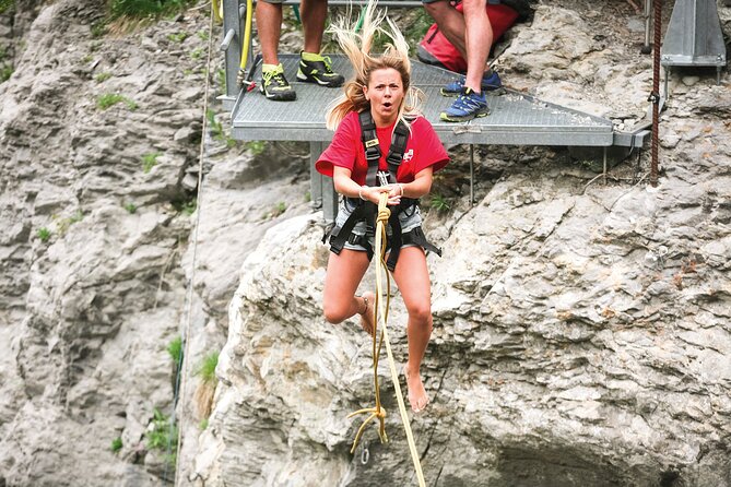 Canyon Swing with OUTDOOR - Glacier Canyon Grindelwald: the gorge that turns nerves into scenery