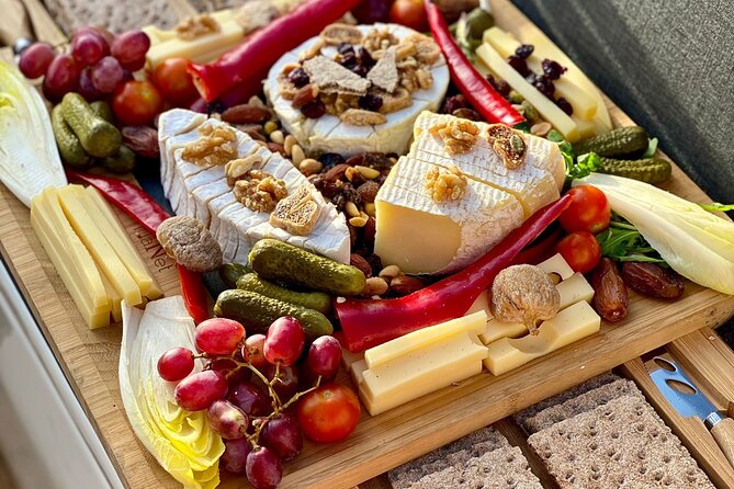 Cheese platter by Boat on Lake Thun, Interlaken - What makes this Lake Thun cheese boat trip special