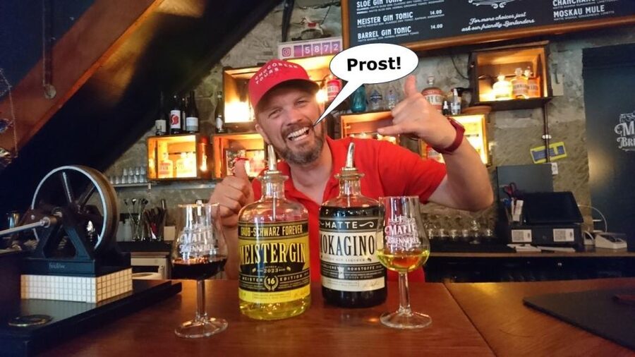 Chocolate and liquor fun in Bern with tasting - Languages, guide style, and what Felix brings to the day