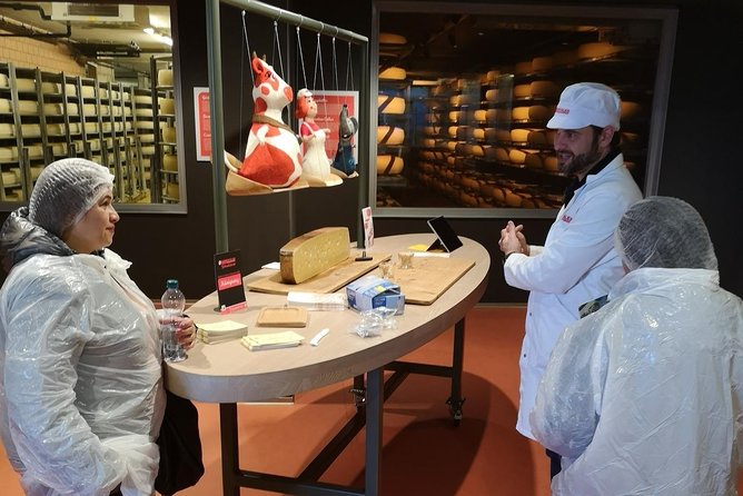 Chocolate, Cheese and Wine Tour in Luzern region - Wine and vineyards: making a Swiss wine stop feel worth it