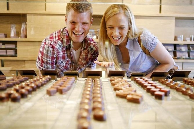 Chocolate Tasting with Lake Trip and City Tour: The Ultimate Lucerne Experience - Stop One: One-Hour Lake Lucerne Sightseeing Cruise