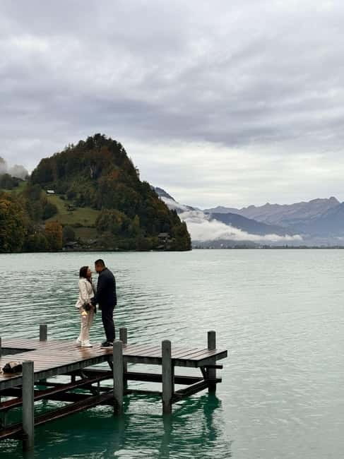 Crash Landing on You: Switzerland Filming Locations Day Tour - Lake Brienz: your 45-minute reset with Swiss lake views