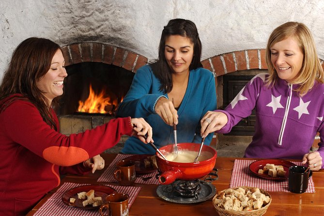Culinary Tour from Zurich with Traditional Swiss Cheese Fondue Dinner - The Adliswil cable car ride to Felsenegg: your view upgrade