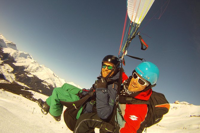 Davos Absolutely Free Flying Paragliding Tandem Flight 1'000 Meters High - Price in Context: Is $252.95 Worth It