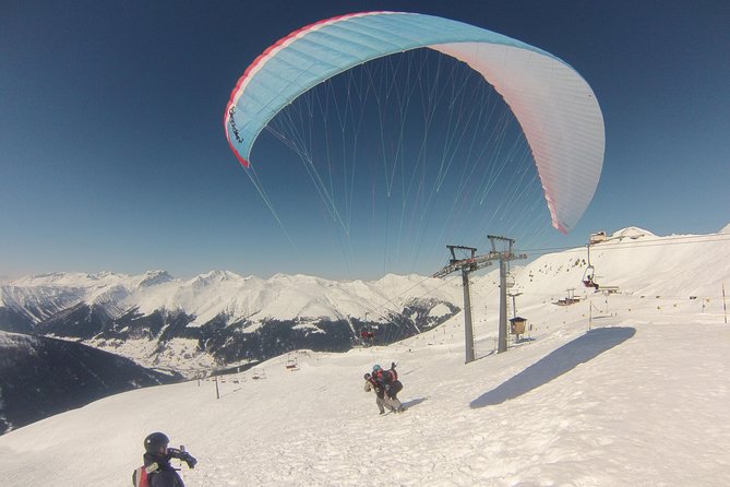 Davos Paragliding Private Tandem Pilot Half Day - Steering and freestyle options if you want more action