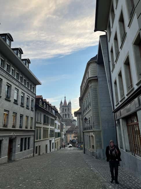 Discover Lausanne’s highlights with a local guide (EN) - Quick takeaways