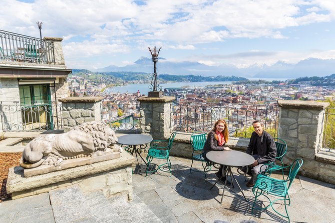 Essential Lucerne Photography Tour - Chapel Bridge in the spotlight: how to photograph the iconic wooden scene