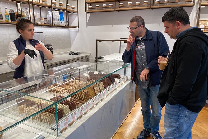 Ethical Chocolate Tour - Vegan-friendly chocolate tasting that does not treat you as an afterthought