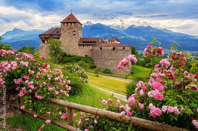 Explore 4 Countries in a Day: Liechtenstein,Austria,Swiss&Germany - The van, the timing, and how the day actually feels