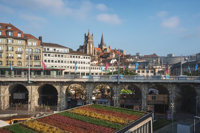 Explore Lausanne in 60 minutes with a Local - Key highlights in 60 minutes