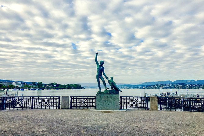 Explore Montreux in 60 minutes with a Local - Small Group Pace, Personal Recommendations, and Real Flexibility