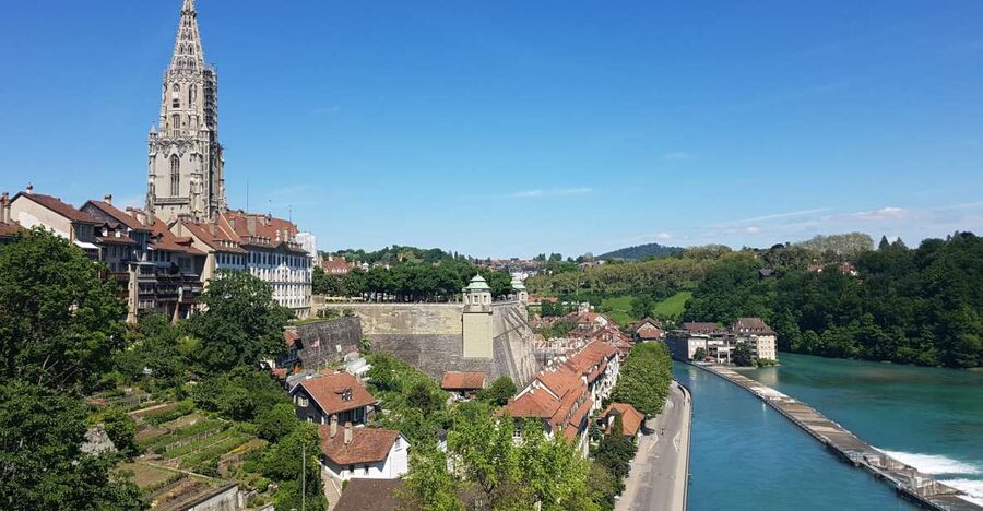 Exploring Bern: Swiss Capital Private Walking Half-Day Tour - Mattequartier and Münsterplattform: medieval angles and real Bern river views