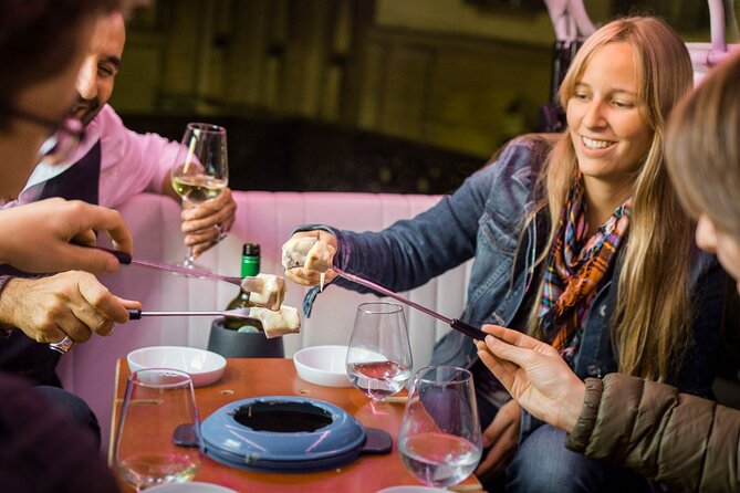 Fondue and wine private Tuk Tuk tour in Geneva - Getting Set Up: Pickup, Timing, and the Easiest Way to Start