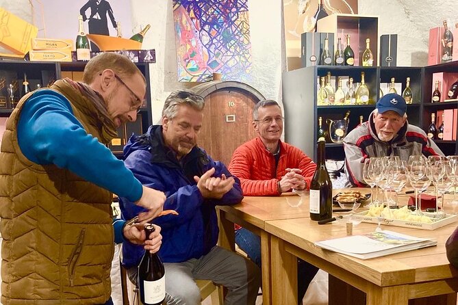 Food tour with EAT and CHILL TOUR Geneva & Lausanne - Geneva’s Curiosities You Pick Up Along the Way