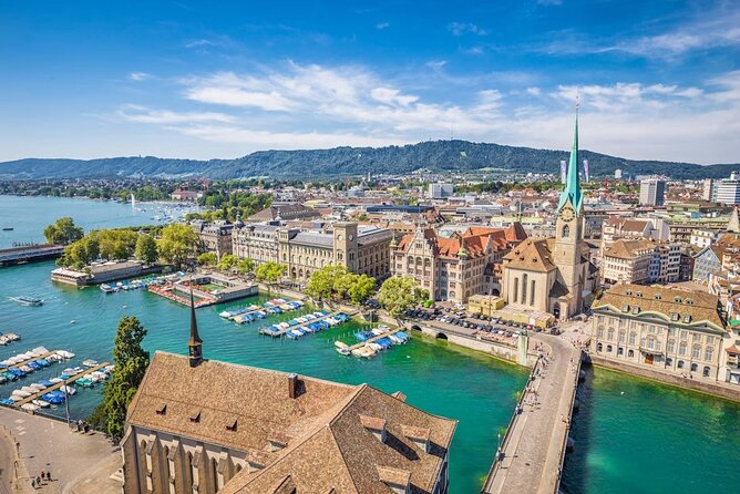 From Basel: Zurich Tour with Chocolate tasting and Lake Cruise - Zürich Old Town on Foot: Grossmünster, Fraumünster, Bahnhofstrasse
