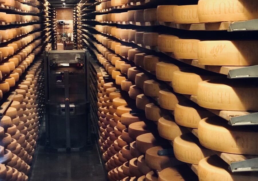 From Geneva: Gruyére Chocolate and Cheese Tasting Day Trip - December Lights in Gruyères: The One Seasonal Detail You Should Not Ignore
