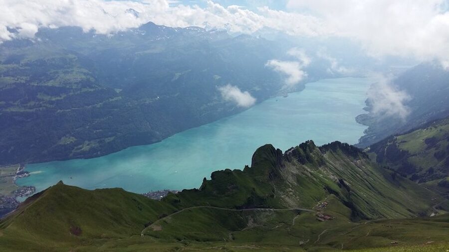 From Geneva: Paragliding and Interlaken Trip - Your return to ground level: free time in Interlaken between two lakes