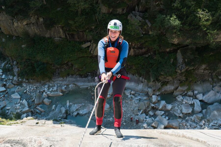 From Interlaken: Grimsel Gorge Canyoning Tour - The compulsory 50-meter rappel: the moment you’ll remember