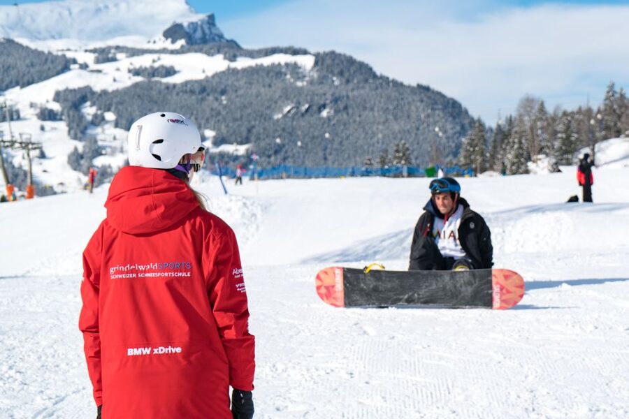 From Interlaken: Grindelwald Beginners Snowboarding Lesson - Price and value: is $256 a fair deal?
