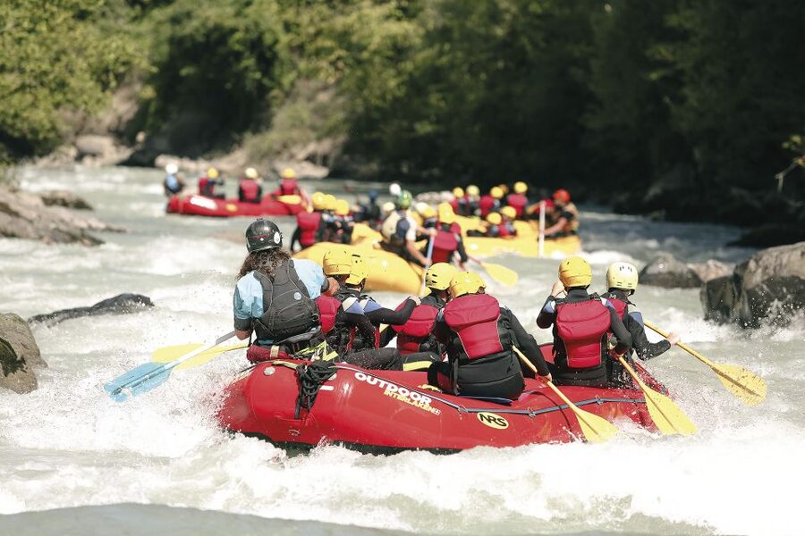 From Interlaken: Lütschine River Whitewater Rafting - After the ride: showers, lockers, and the free drink