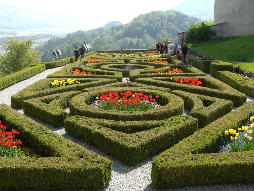 From Lausanne: Gruyères Tour with Chocolate & Cheese Tasting - Who this Gruyères chocolate and cheese trip is best for