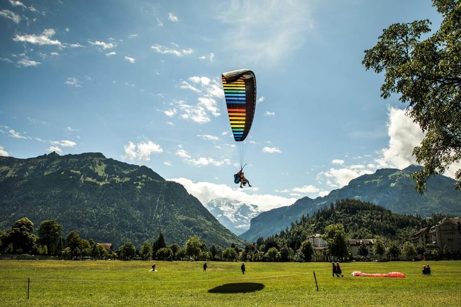 From Lucerne: Scenic Interlaken Day Trip by Coach - Interlaken free time: how to use your about 7 hours