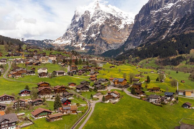 From Lucerne: Swiss Alps, Lauterbrunnen, Grindelwald Small Group - Lauterbrunnen: Waterfalls and Dramatic Valley Walls