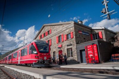 From Milan: Round-Trip Bernina Red Train to Saint Moritz