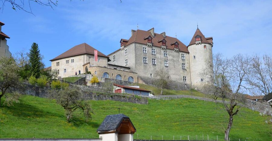 From Montreux, Bern or Gstaad : Gruyères region TOUR - Key highlights