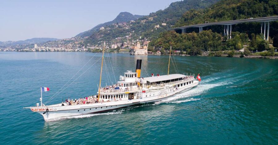 From Vevey: 2-Hour Riviera Cruise - Getting on board in Vevey: pier location and what it changes